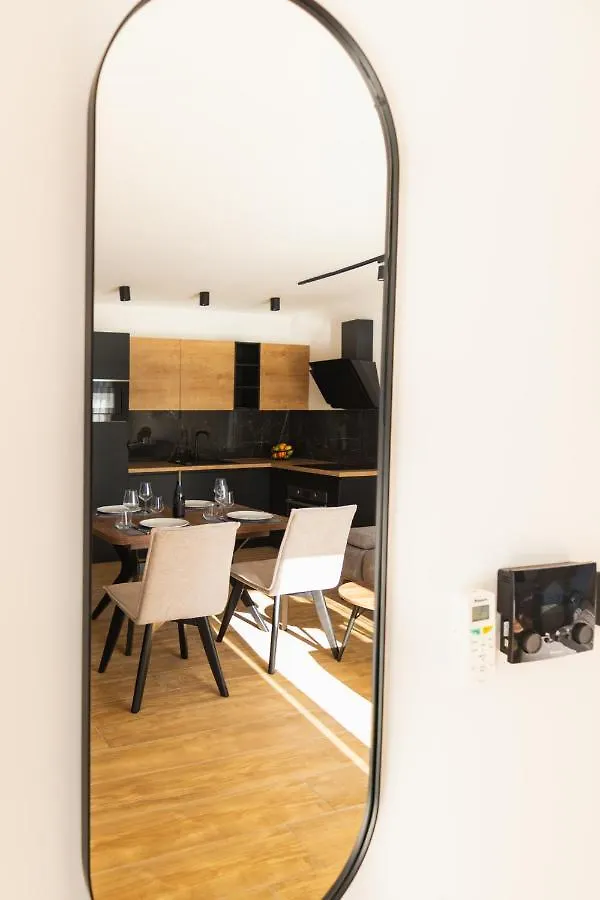 Apartment City Life With Free Parking Pula Kroatien